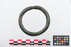 Foto von Bronzehohlblecharmring (NHMW-PRAE-024188)